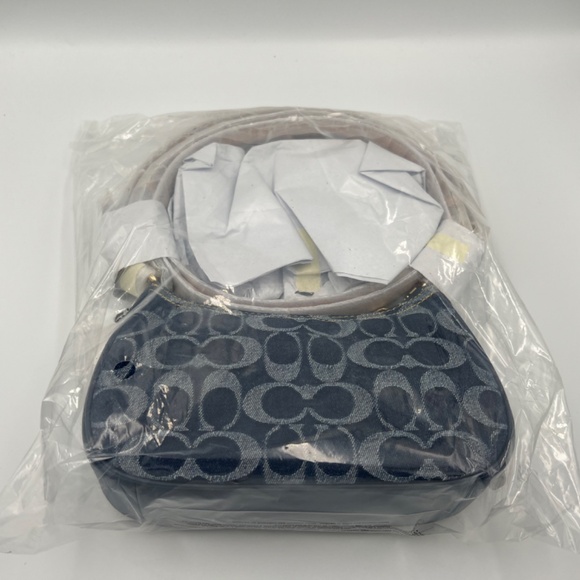 NWT Coach Teri Mini Crossbody Bag In Signature Denim - Picture 4 of 5